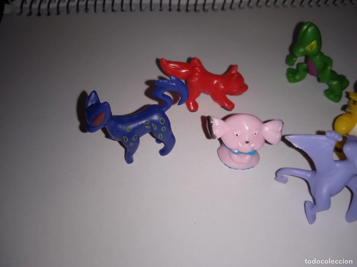 Figuras de goma y PVC: 12 FIGURAS POKEMON TIPO DUNKIN - Foto 2
