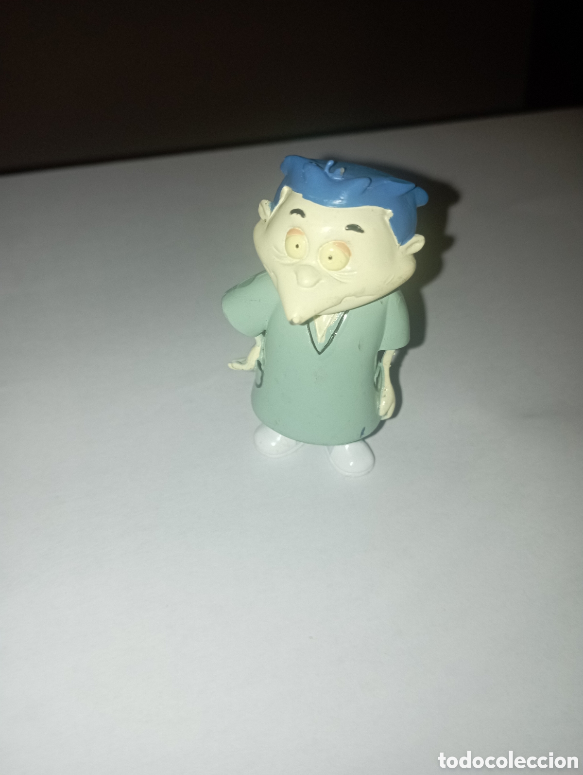 Figuras de Borracha e PVC: 2002 FIGURA DE PVC MADE IN SPAIN TELECINCO QUE BELLO ES SOBREVIVIR