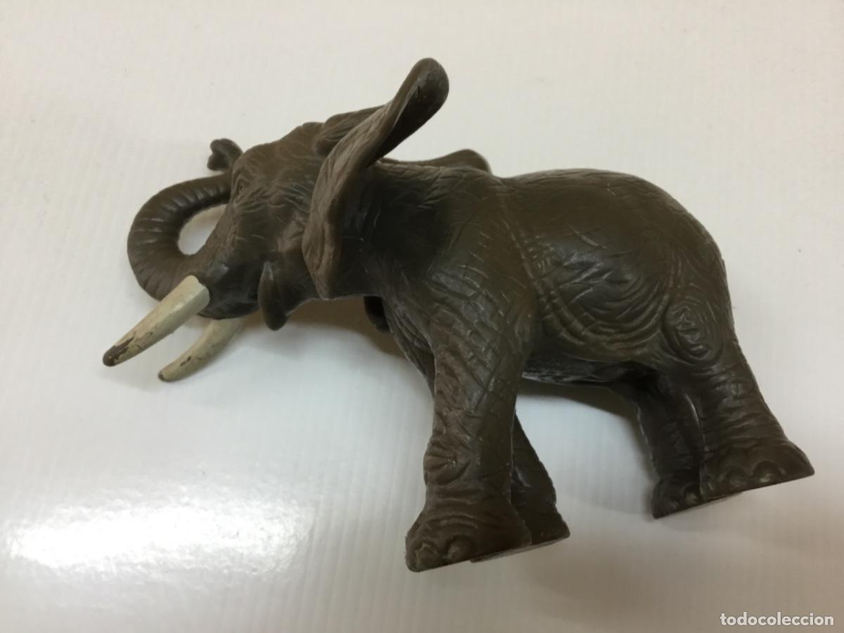 Figuras de goma y PVC: Elefante 15 cent&iacute;metros aleman - Foto 3