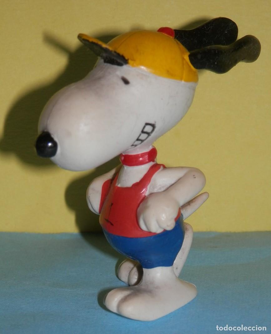 Figuras de goma y PVC: FIGURA DE PVC DEL SNOOPY - Foto 1