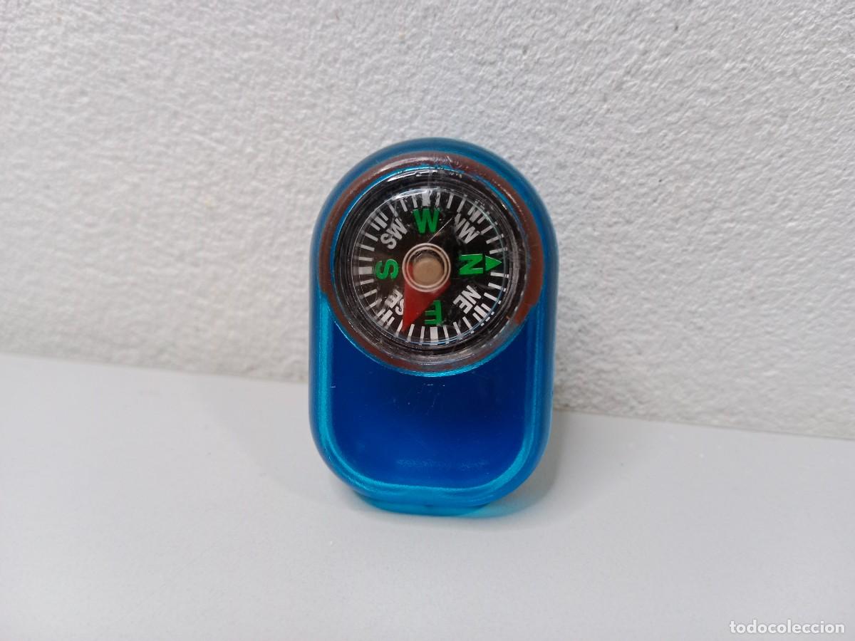 Figuras de goma Kinder: Br&uacute;jula Spy Gadgets Magic Kinder 2007 - Foto 1