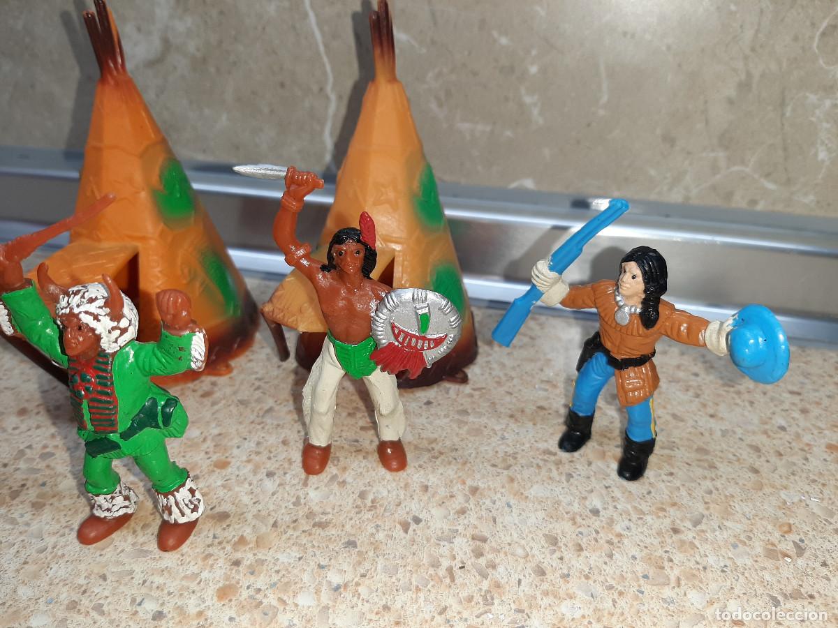 Figuras de goma y PVC: LOTE DE 6 INDIOS Y DOS TIPI DE COMANSI, FORT COMANSI, INDIOS Y VAQUEROS * BUEN ESTADO * - Foto 3