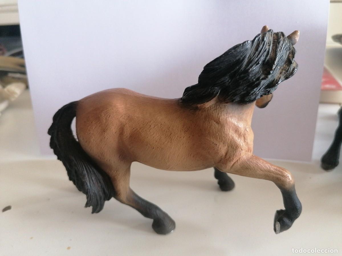 Figuras de goma y PVC: Caballo- 2009 - scheleich - Foto 2
