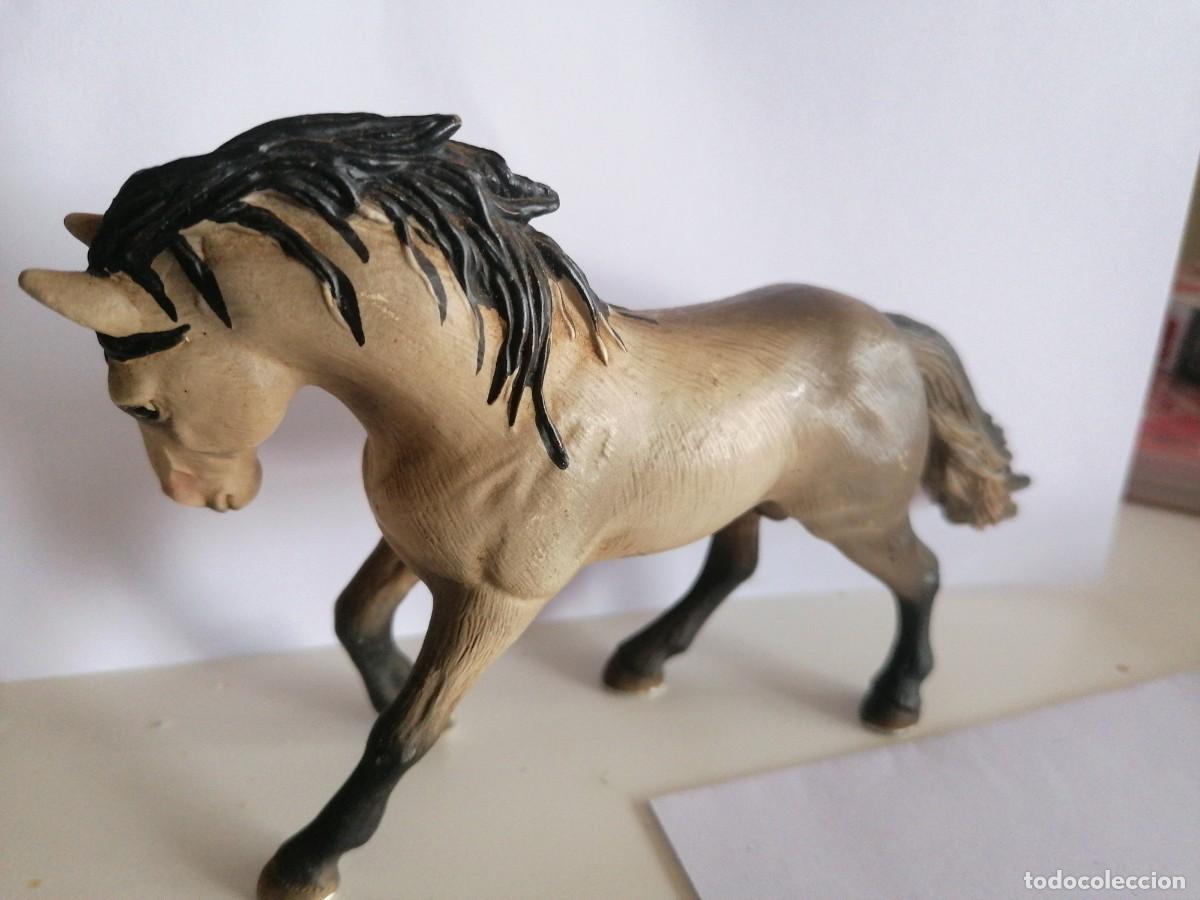 Figuras de goma y PVC: Caballo -2005 - Foto 2