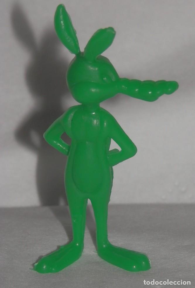 Figuras de goma y PVC: FIGURA TIPO DUNKIN - Foto 1