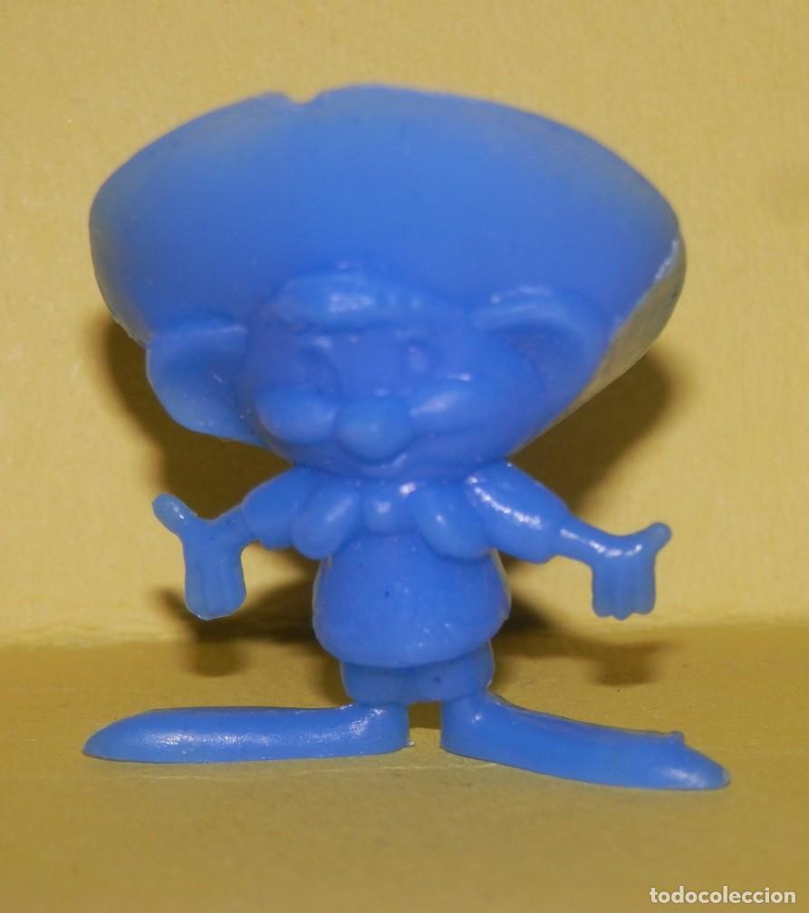 Figuras de goma y PVC: FIGURA TIPO DUNKIN - Foto 1