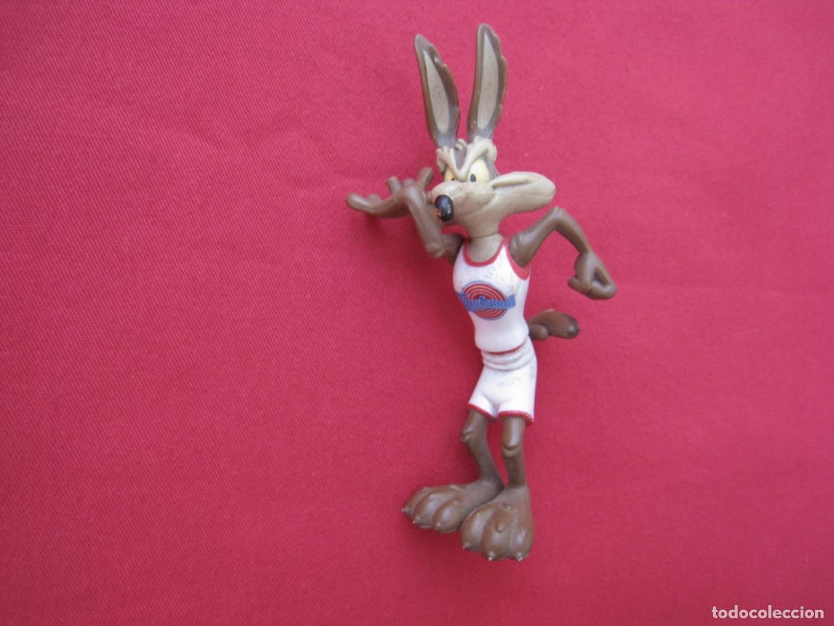 Figuras de goma y PVC: FIGURA - COYOTE - SPACE JAM. - Foto 1