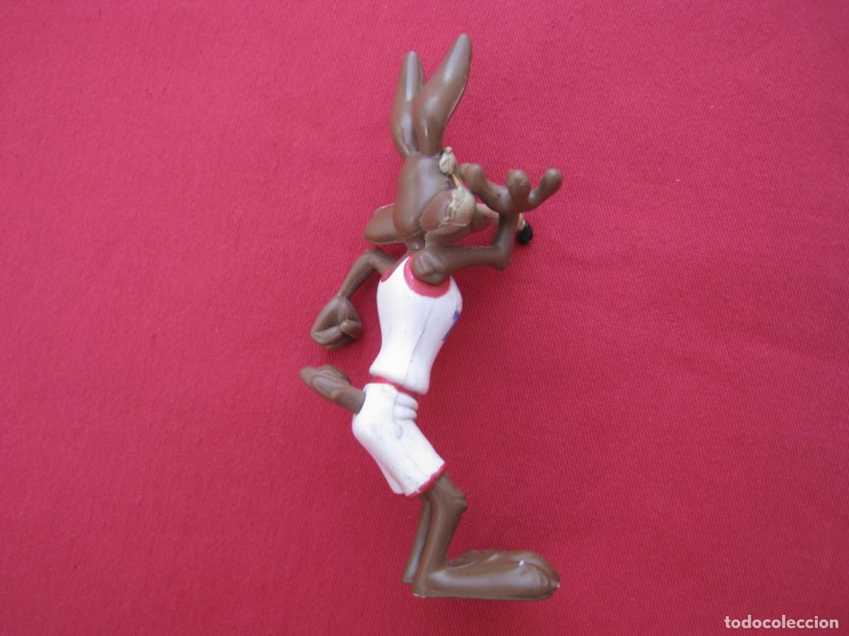 Figuras de goma y PVC: FIGURA - COYOTE - SPACE JAM. - Foto 3