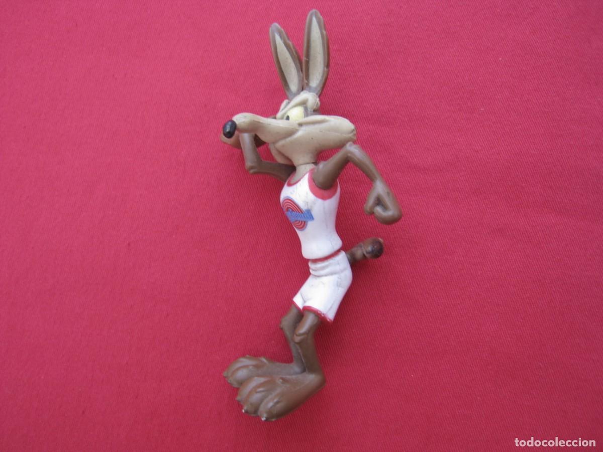 Figuras de goma y PVC: FIGURA - COYOTE - SPACE JAM. - Foto 4