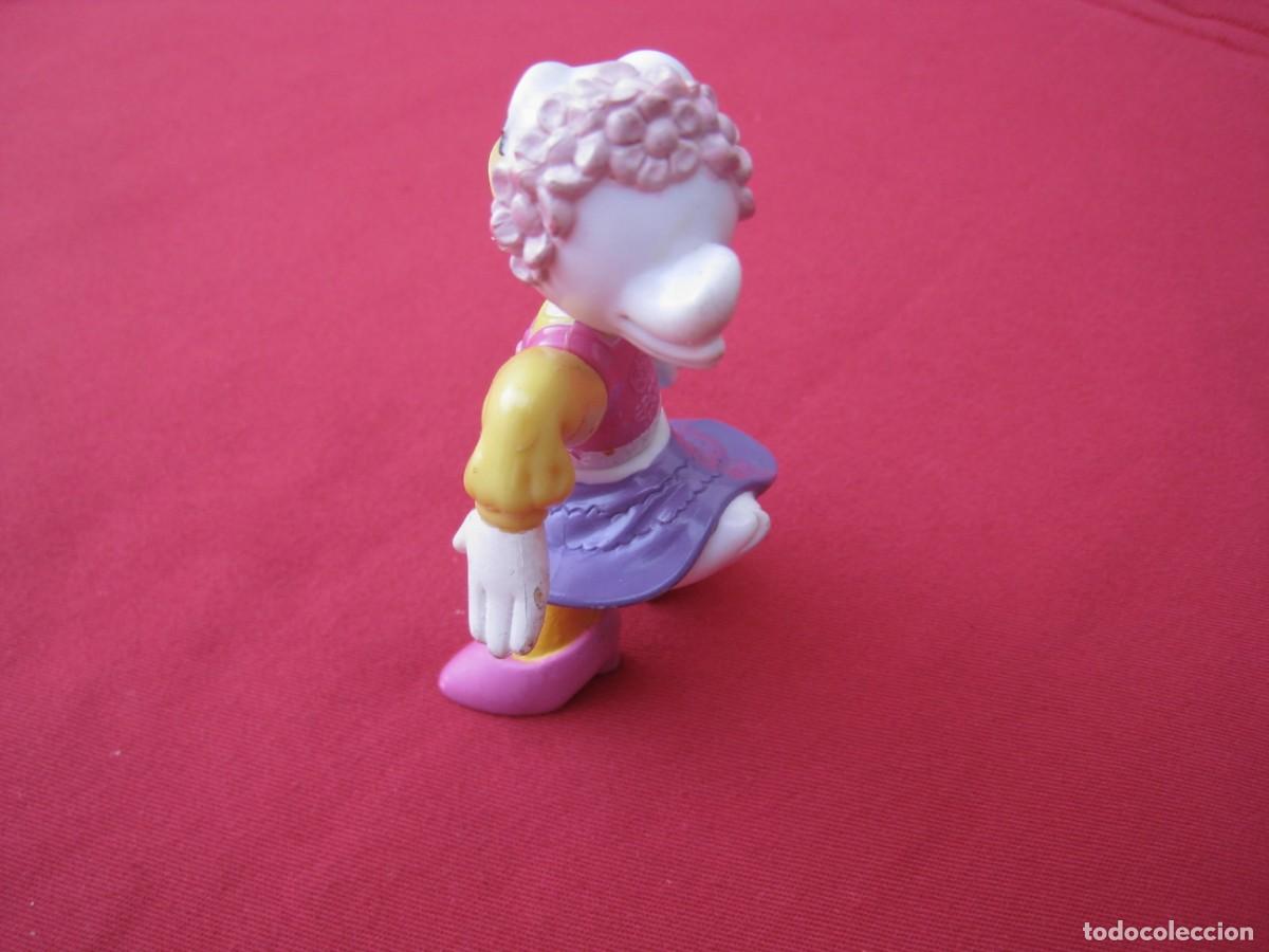 Figuras de goma y PVC: FIGURA - DAISY - EPCOT - DISNEY. - Foto 5