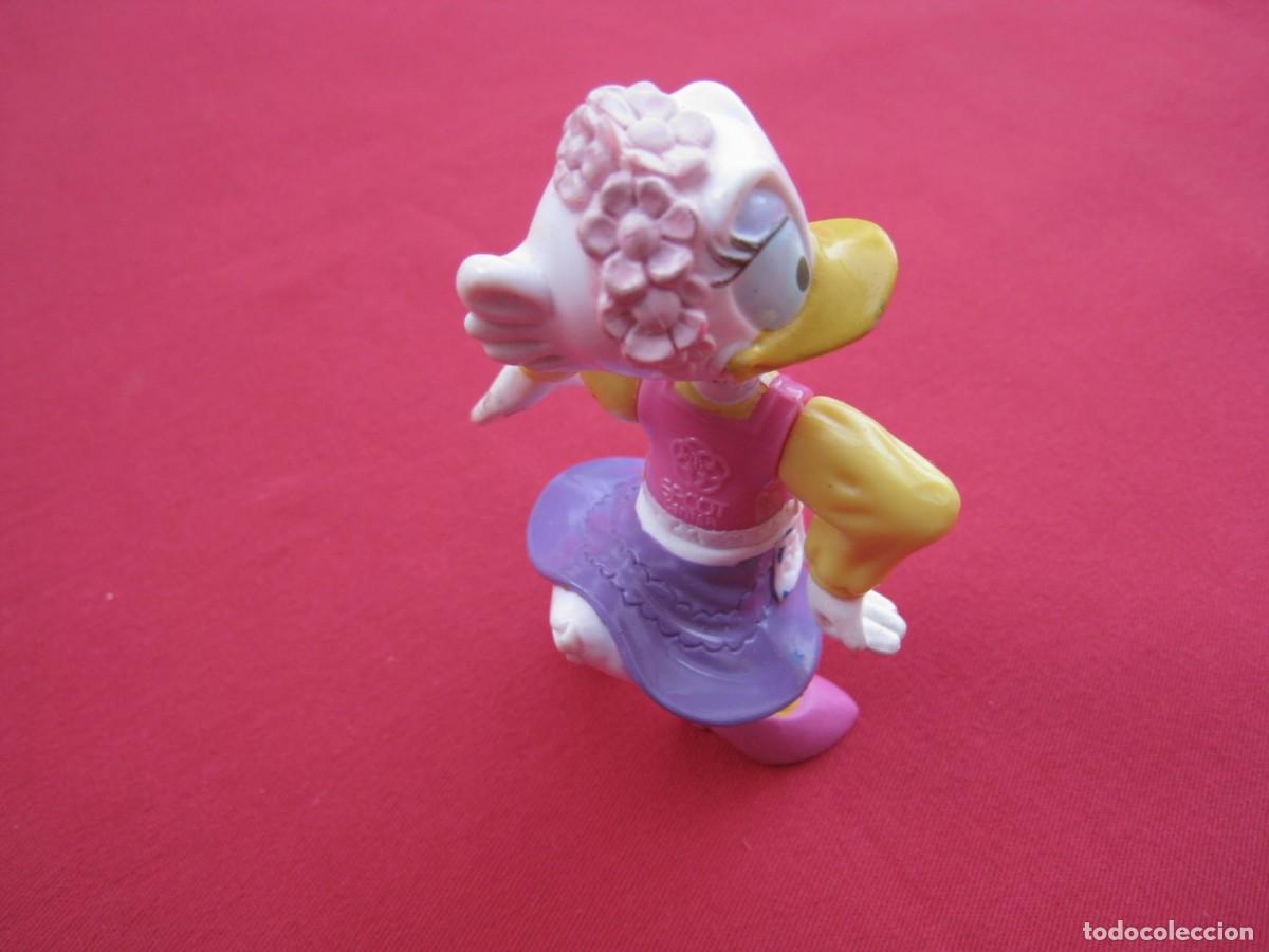 Figuras de goma y PVC: FIGURA - DAISY - EPCOT - DISNEY. - Foto 6