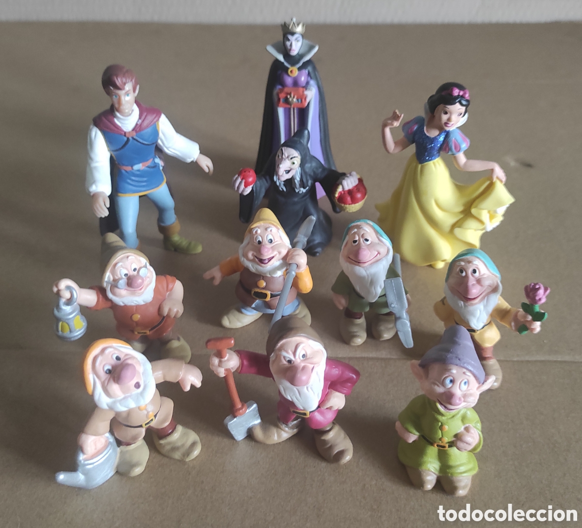 Figuras de goma y PVC: FIGURAS PVC BLANCANIEVES - Foto 1