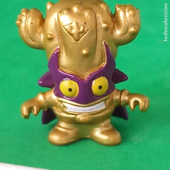 Figuras de Goma y PVC: Superzings serie 1 dorado n&ordm; 002 Kactor