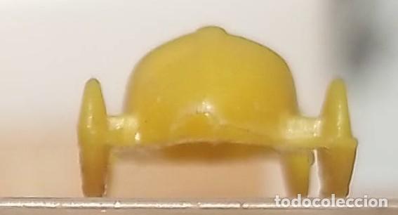 Figuras de goma y PVC: Montaplex, coche pulga - Foto 3