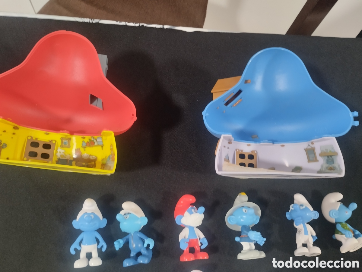 Figuras de goma y PVC: Lote de figuras y material pitufos - Foto 4