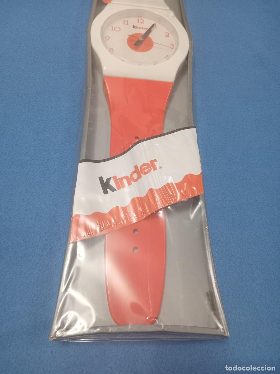 Figuras de goma Kinder: RELOJ KINDER NUEVO A ESTRENAR. - Foto 2