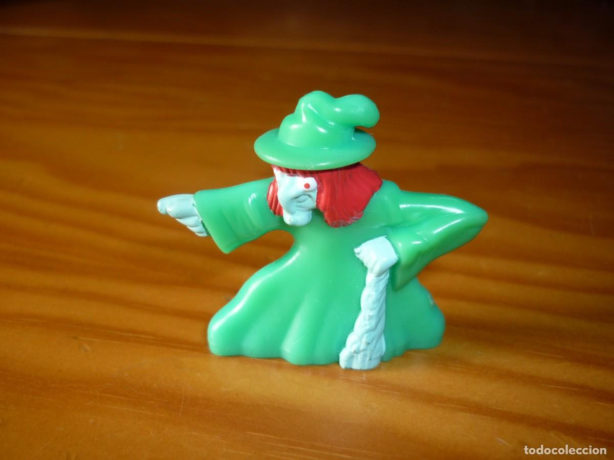 Rubber and PVC Figures: Figura promocional Unilever 2003