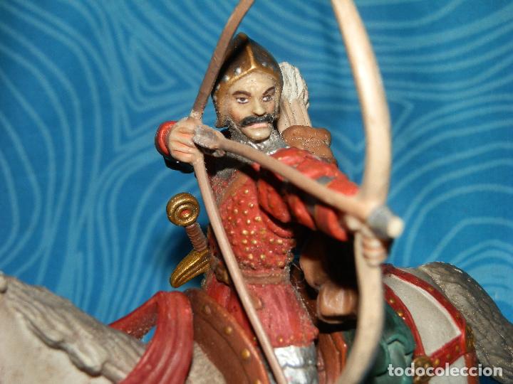 Figuras de goma y PVC: SCHLEICH ARQUERO CON CABALLO 2003 - Foto 2