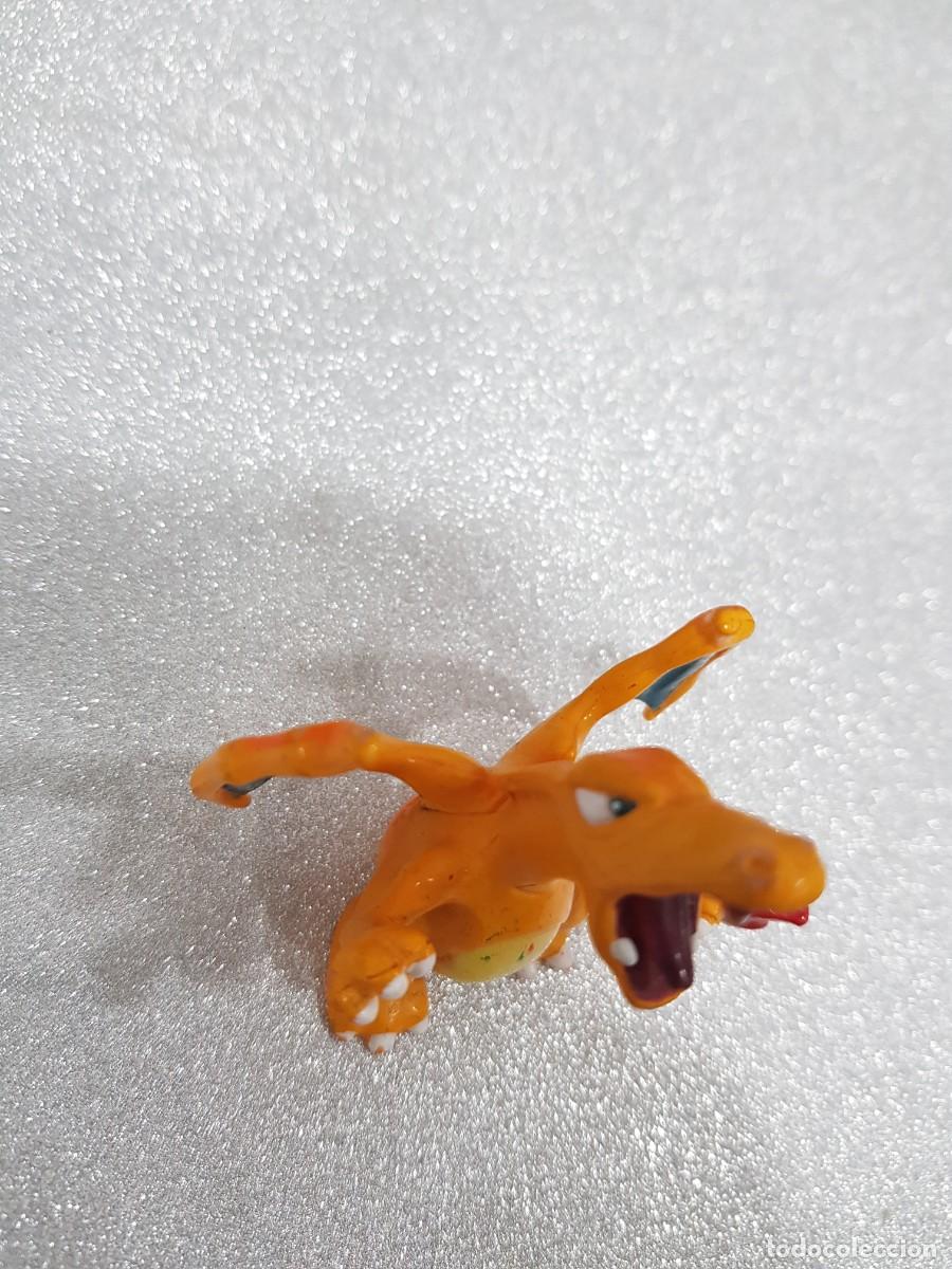 Figuras de goma y PVC: FIGURA POKEMON TOMY CHARIZARD - Foto 1