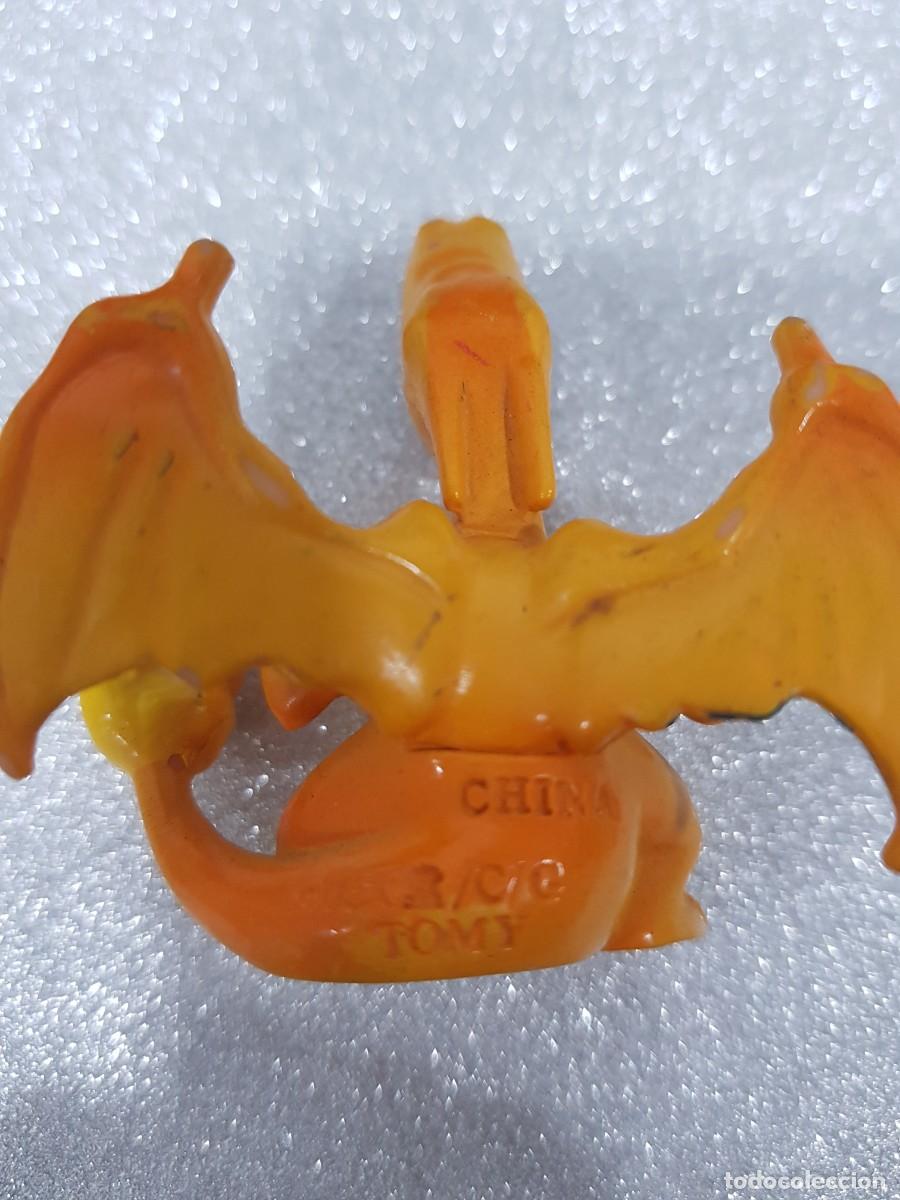 Figuras de goma y PVC: FIGURA POKEMON TOMY CHARIZARD - Foto 2