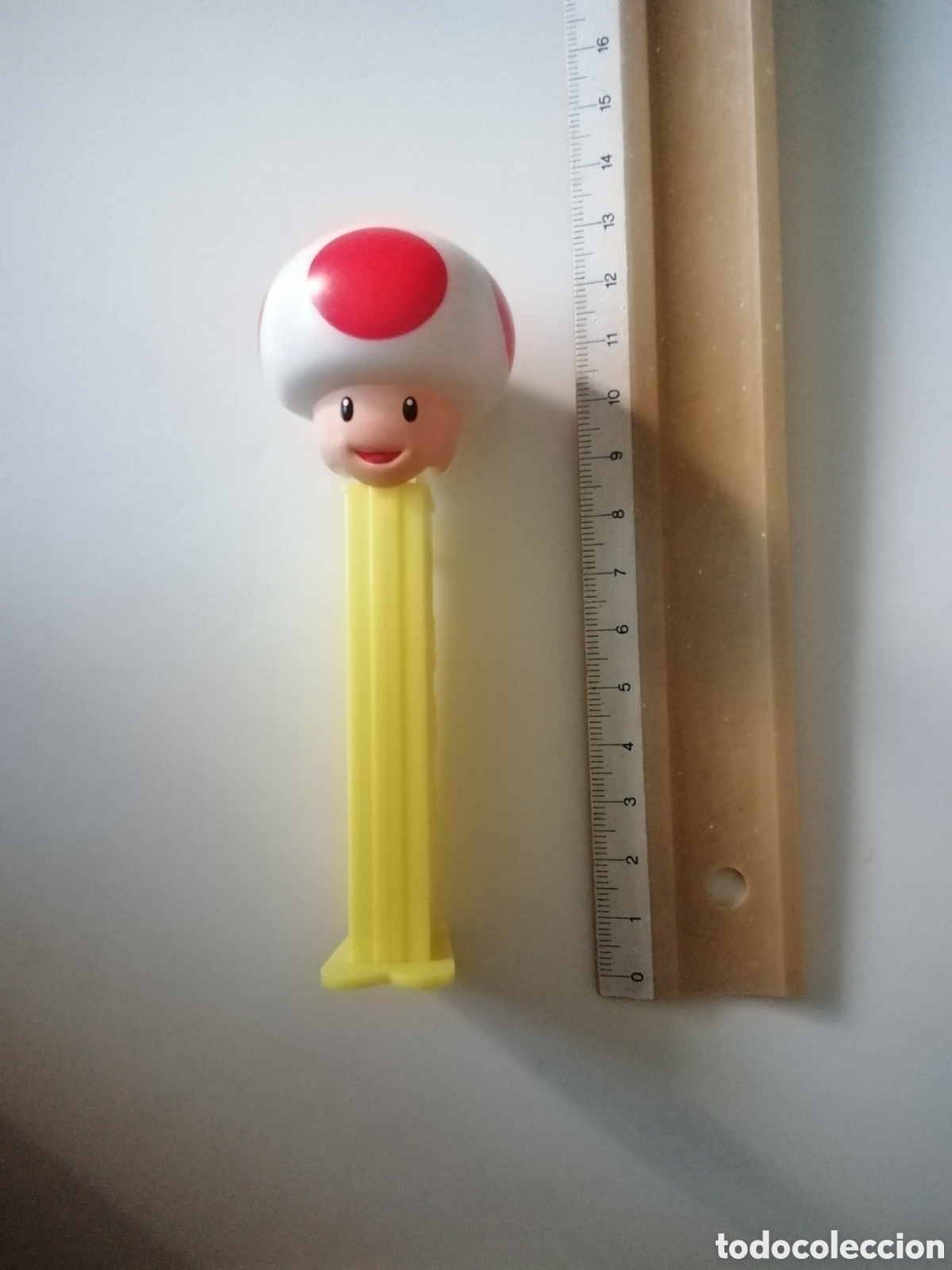 Figuras de goma y PVC dispensador PEZ: DISPENSADOR CARAMELOS PEZ TOAD - Foto 1