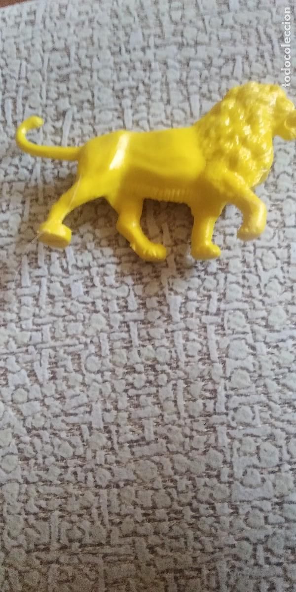 Figuras de goma y PVC: Le&oacute;n jecsan reamsa comansi - Foto 1