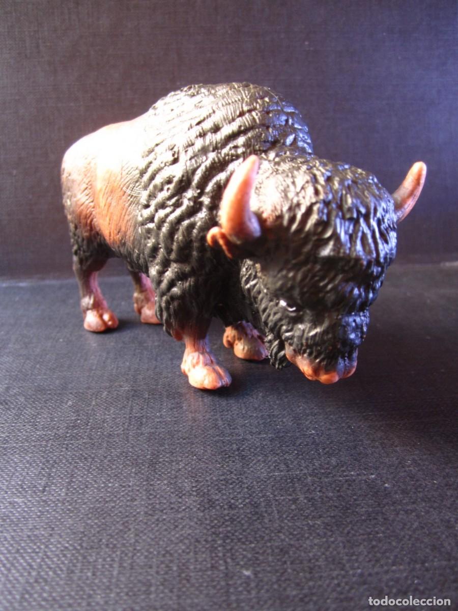 Figuras de goma y PVC: Bufalo Bisonte Bison (Schleich ref. 14034) - Foto 1