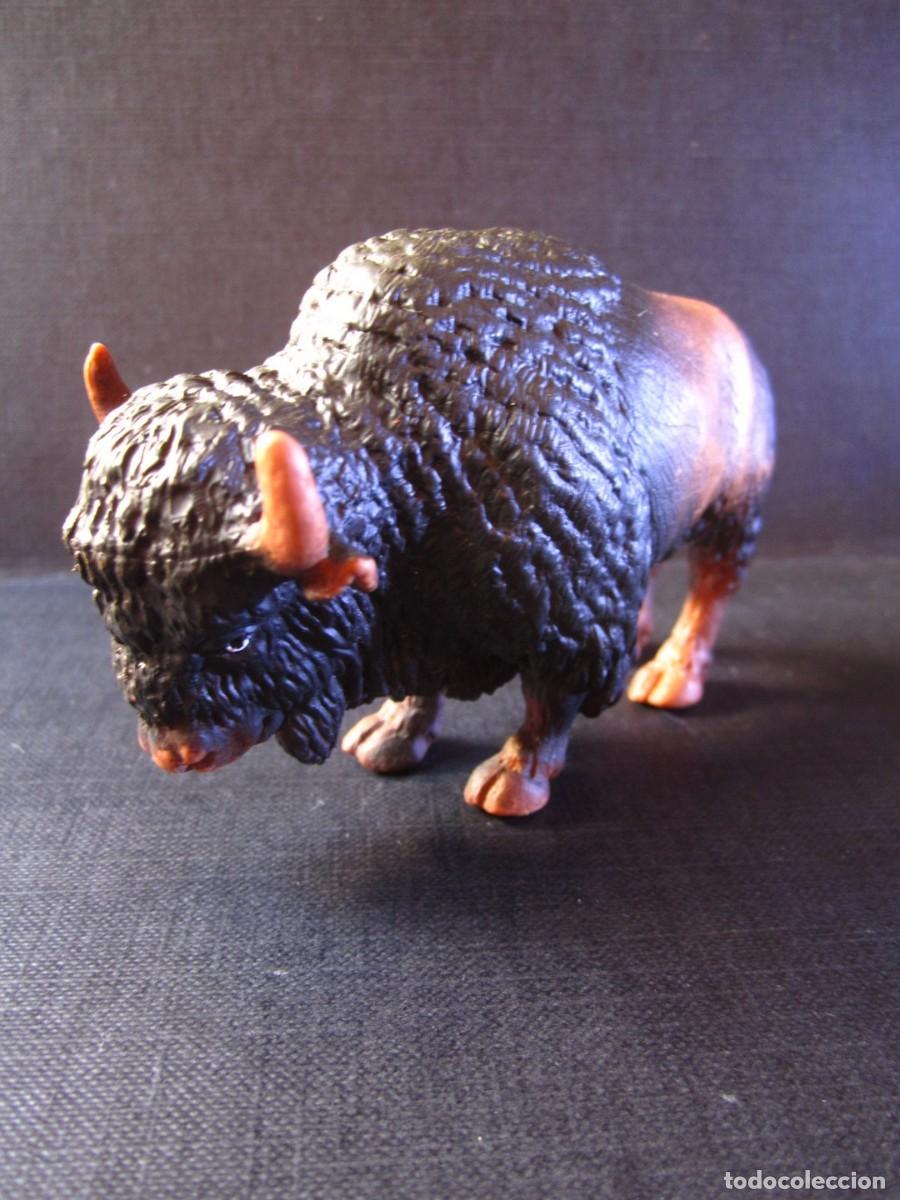 Figuras de goma y PVC: Bufalo Bisonte Bison (Schleich ref. 14034) - Foto 2