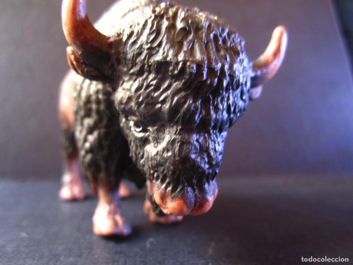 Figuras de goma y PVC: Bufalo Bisonte Bison (Schleich ref. 14034) - Foto 7