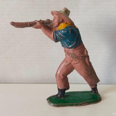 Figuras de Goma y PVC: COWBOY CON RIFLE (ORIGINAL AÑOS 50/60) - FIGURAS EN GOMA: PECH, LAFREDO, REAMSA, JECSAN, TEIXIDO....