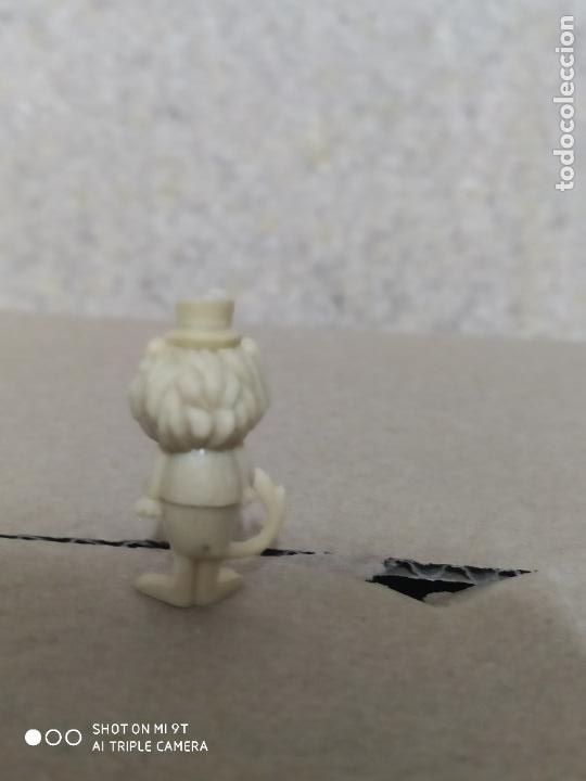 Figuras de goma y PVC: LEONCIO EL LEON DUNKIN HANNA BARBERA - Foto 2
