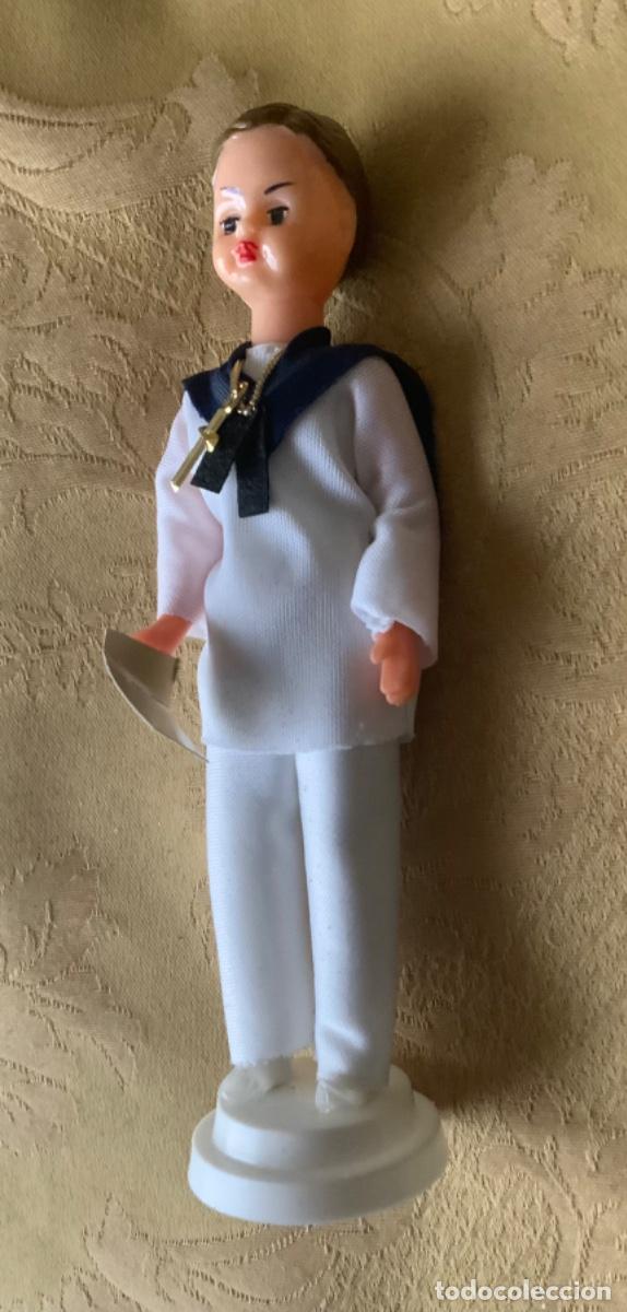 Figuras de goma y PVC: ANTIGUO MU&Ntilde;ECO CELULOIDE COMUNI&Oacute;N - Foto 3