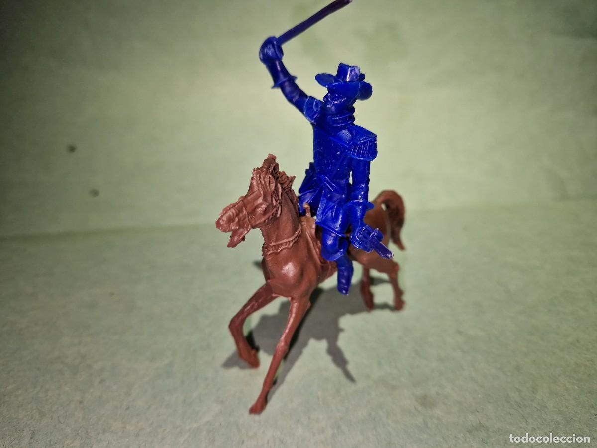 Figuras de goma y PVC: SOLDADO A CABALLO DE COMANSI - Foto 1