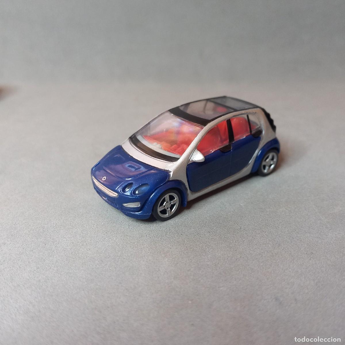 Figuras de goma Kinder: Coches Smart de Magic Kinder. Colecci&oacute;n completa. - Foto 2