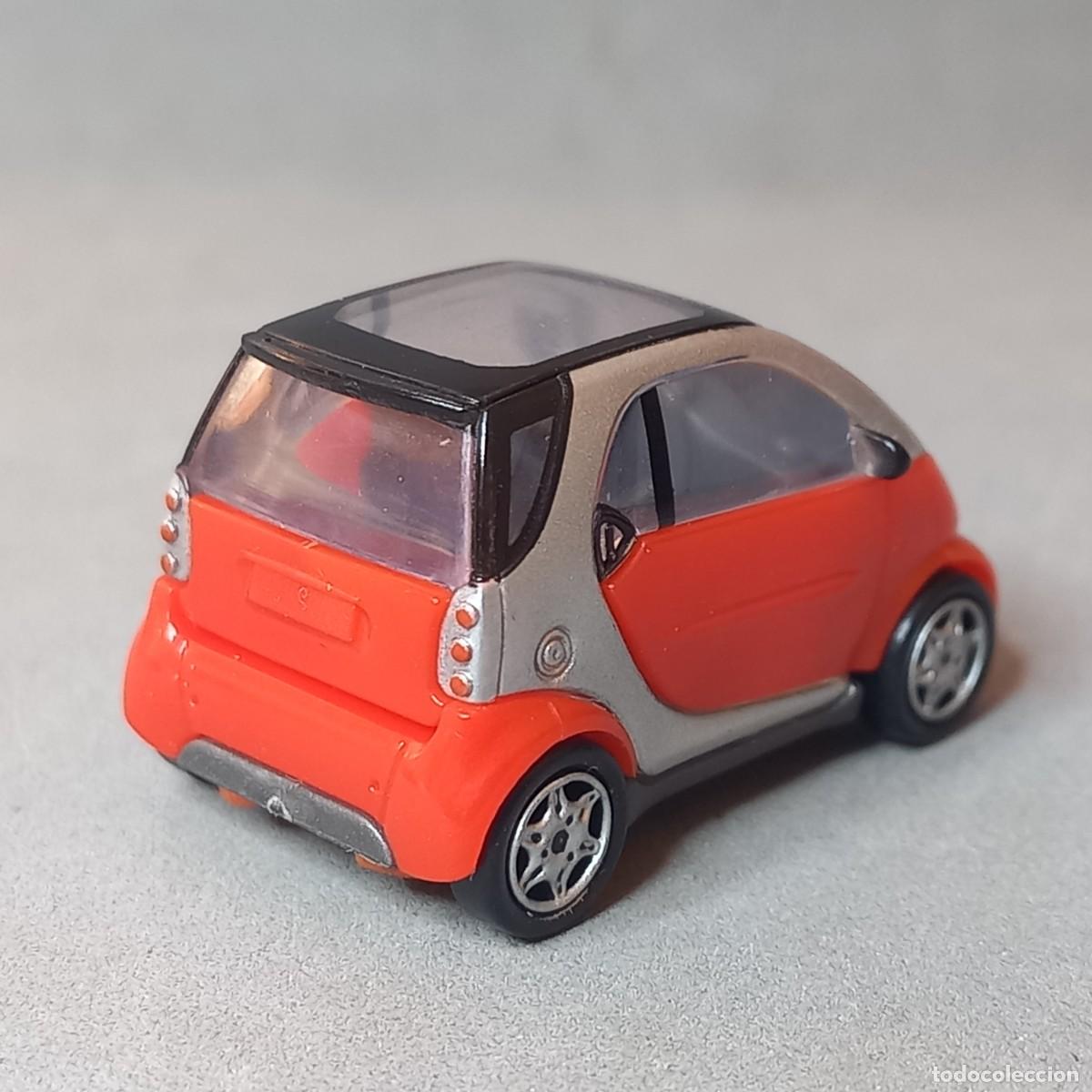 Figuras de goma Kinder: Coches Smart de Magic Kinder. Colecci&oacute;n completa. - Foto 7