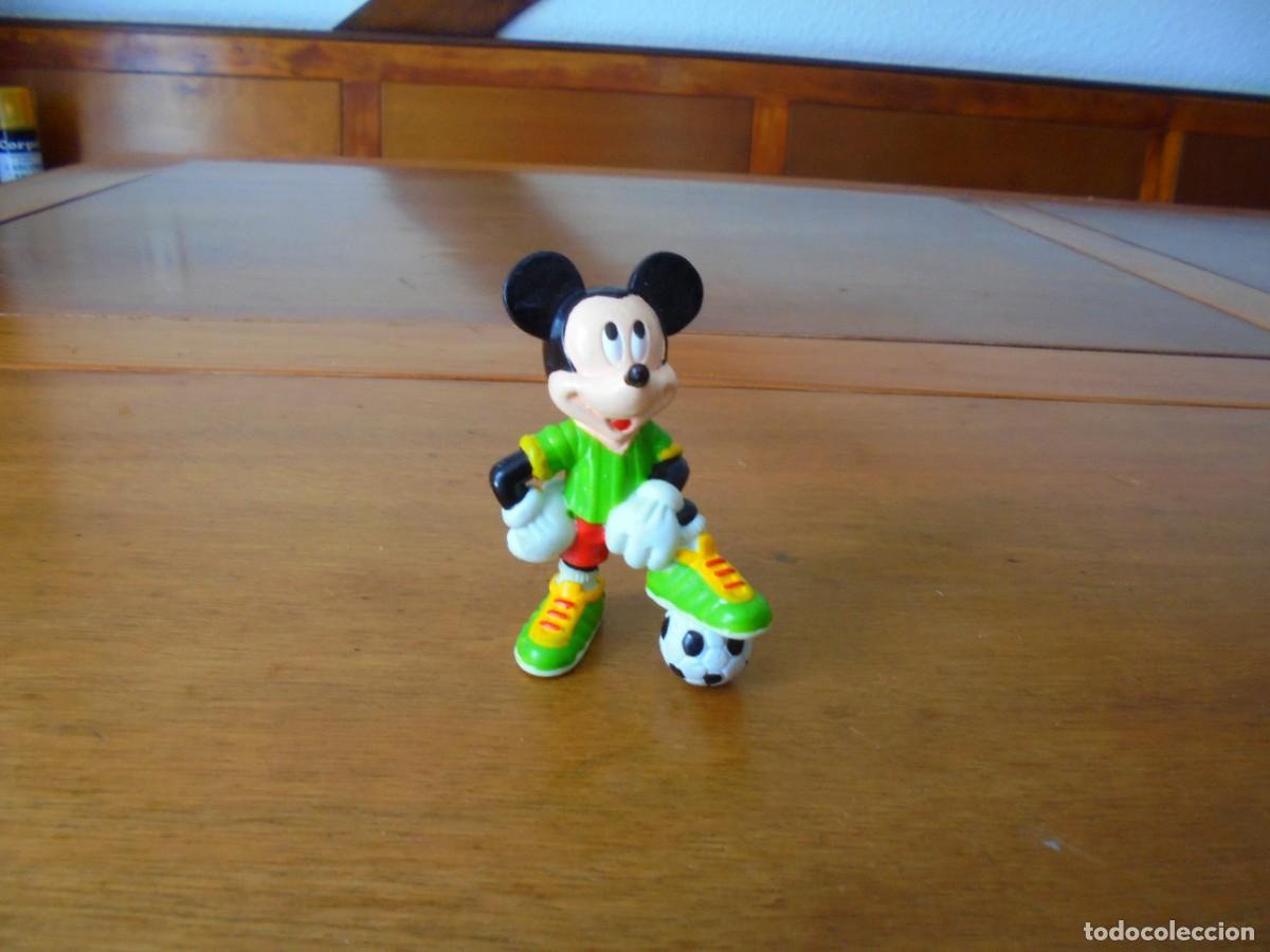 Figurines en Caoutchouc et PVC: FIGURA DISNEY MICKEY MOUSE FUTBOLISTA