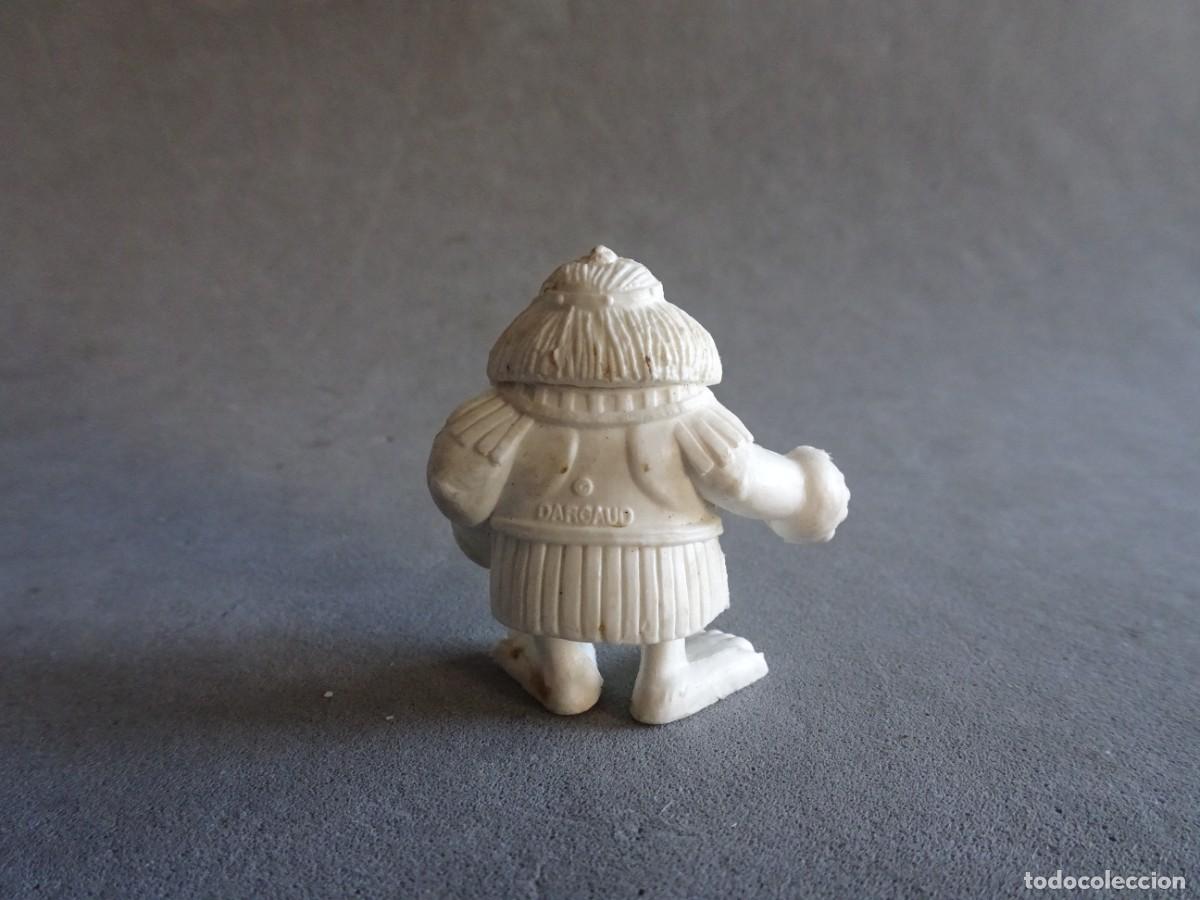 Figuras de goma y PVC: Dunkin figura Asterix blanco raro - Foto 2