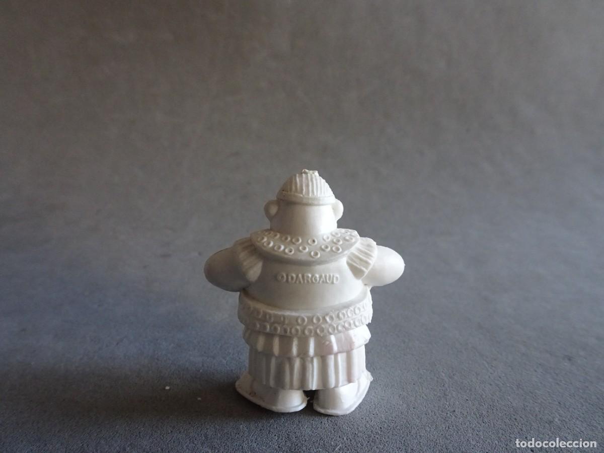 Figuras de goma y PVC: Dunkin figura Asterix blanco raro - Foto 2