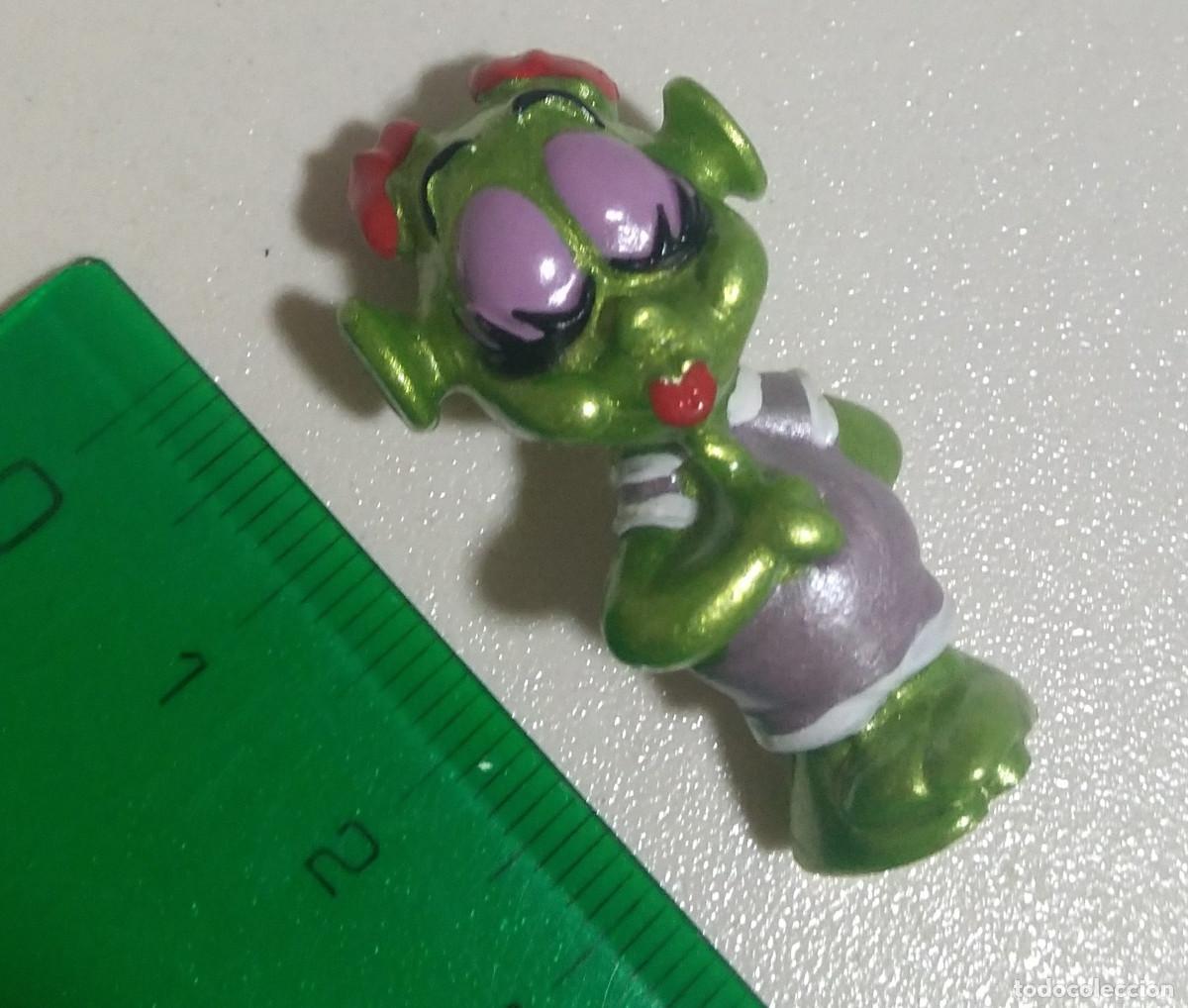 super spacys kinder variante alienigenas alien - Compra venta en  todocoleccion