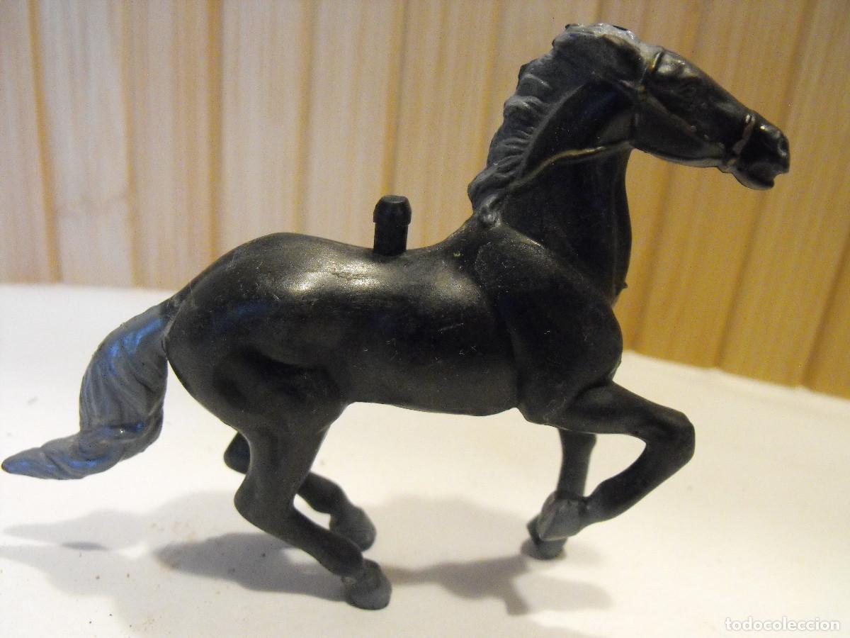 Figuras de goma y PVC: Caballo de indio. 11 cm. de longitud - Foto 1