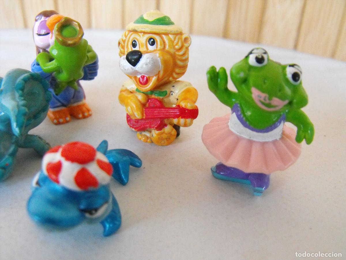 Figuras de goma Kinder: Lote de figuras de FERRERO. Tipo kinder. - Foto 4