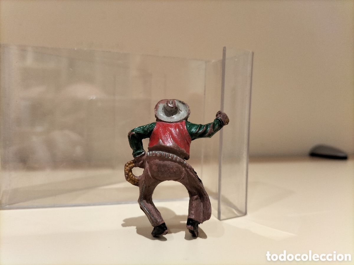 Figuras de goma y PVC: VAQUERO LAFREDO EN GOMA - Foto 2