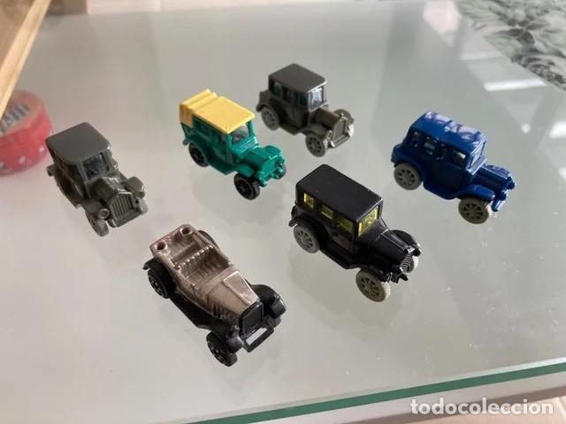 Figuras de goma Kinder: Lote de Autitos KINDER 1990 - Foto 1