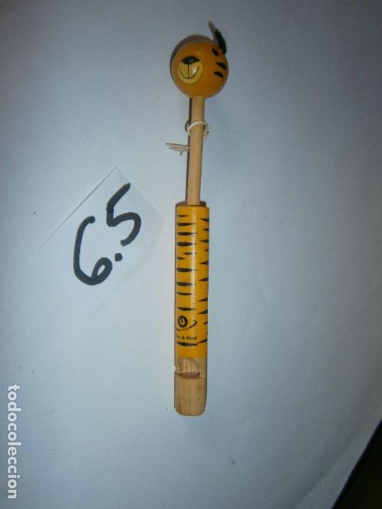 Figuras de Goma y PVC: PITO SILBATO INFANTIL TIGRE DE MADERA CON SONIDO VIBRATORIO