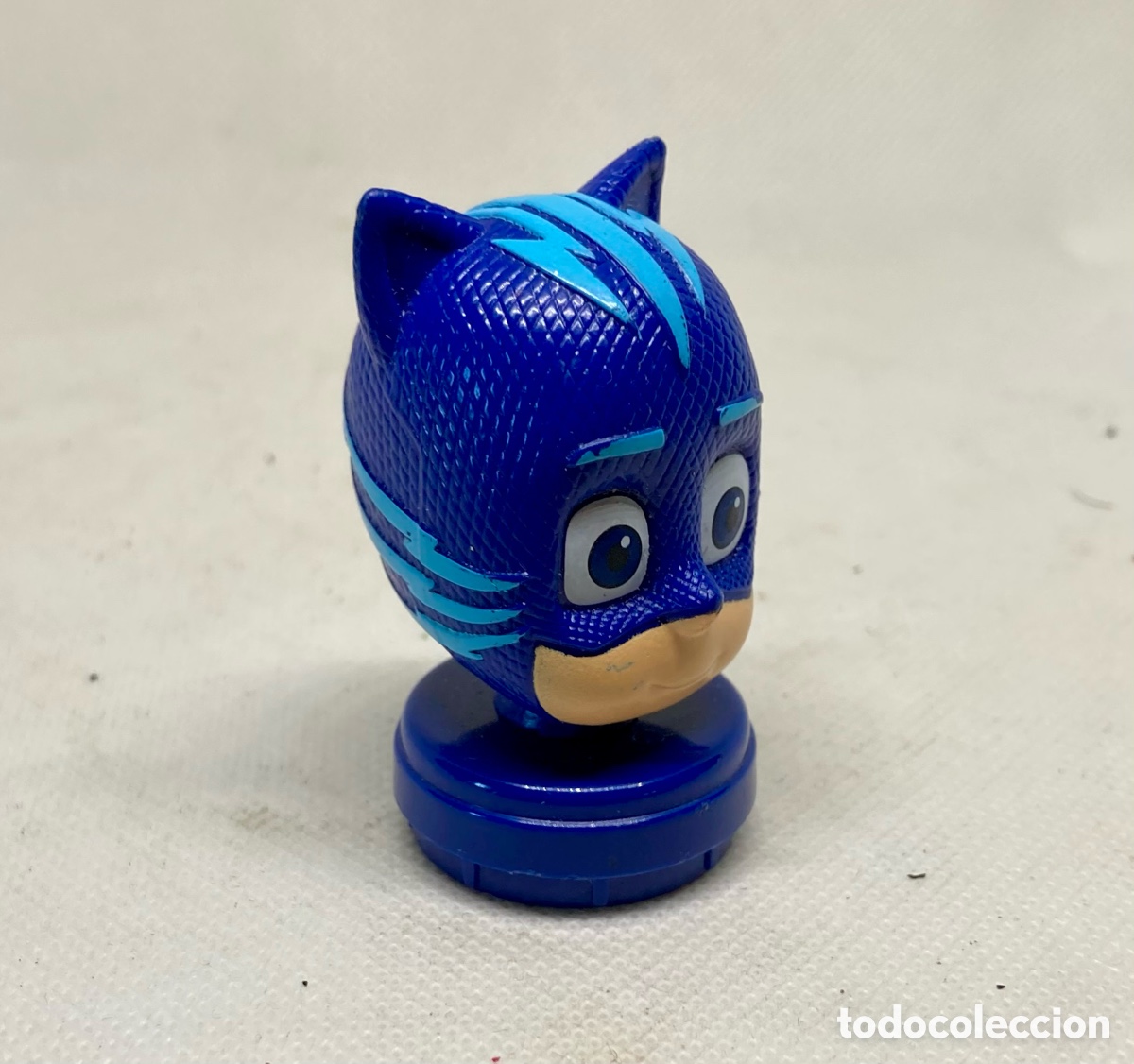 Figuras de goma y PVC: CABEZA ENMASCARADO Como nueva - Foto 4