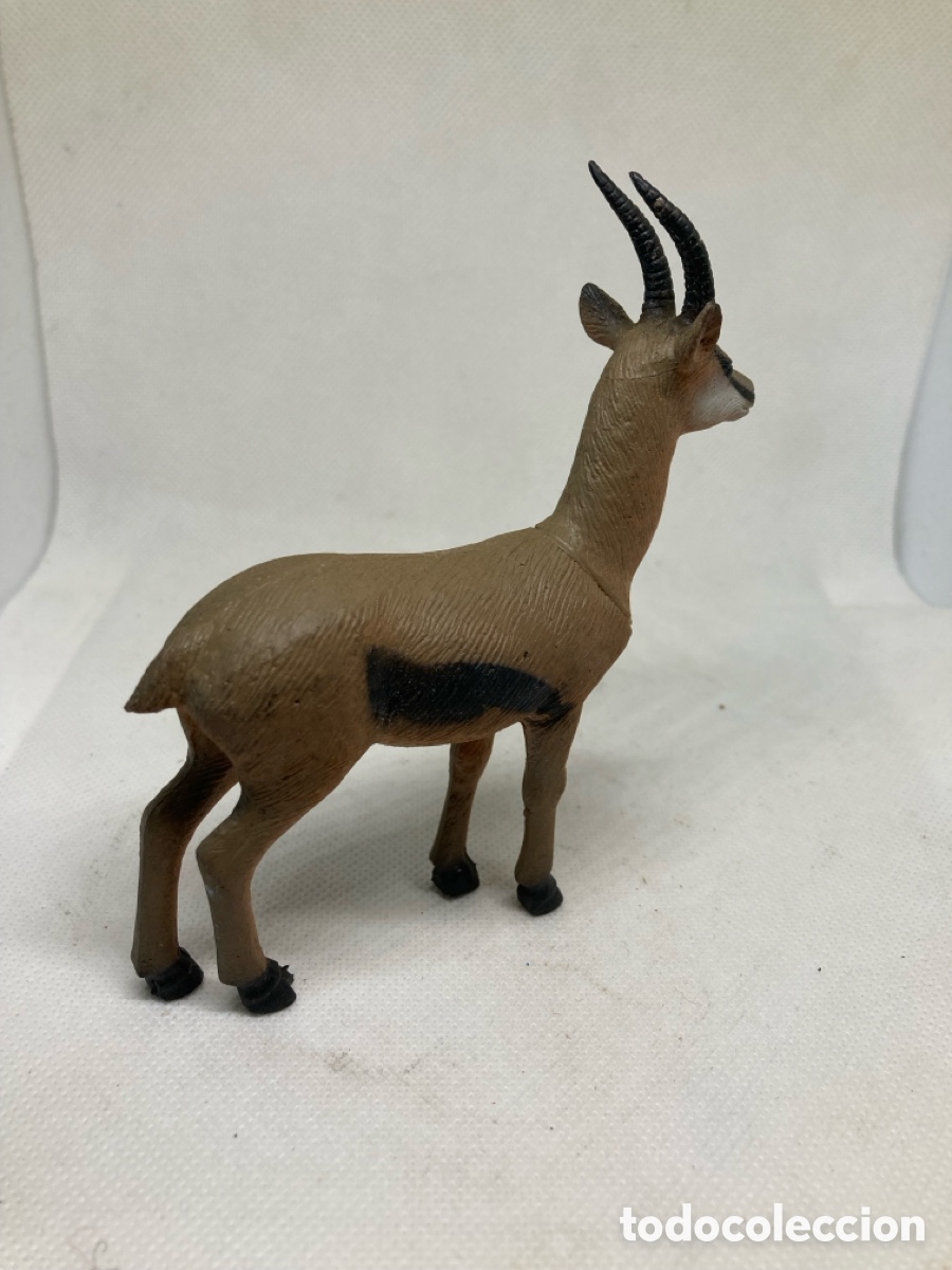 Figuras de goma y PVC: CIERVO COMO NUEVO - Foto 4