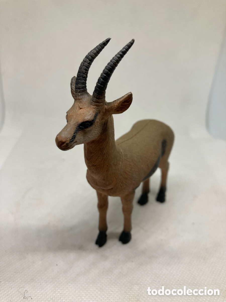 Figuras de goma y PVC: CIERVO COMO NUEVO - Foto 2