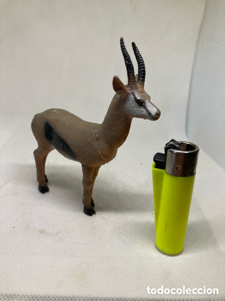 Figuras de goma y PVC: CIERVO COMO NUEVO - Foto 3