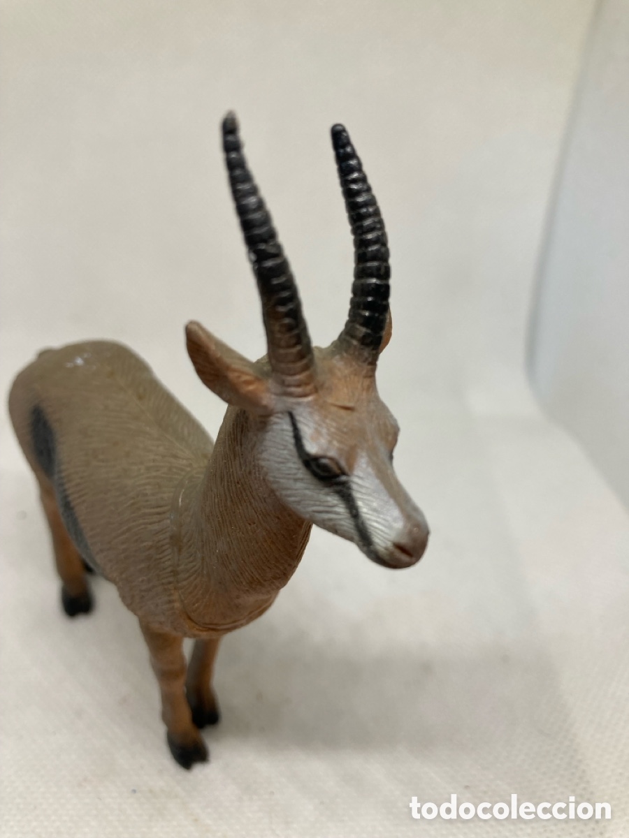 Figuras de goma y PVC: CIERVO COMO NUEVO - Foto 5