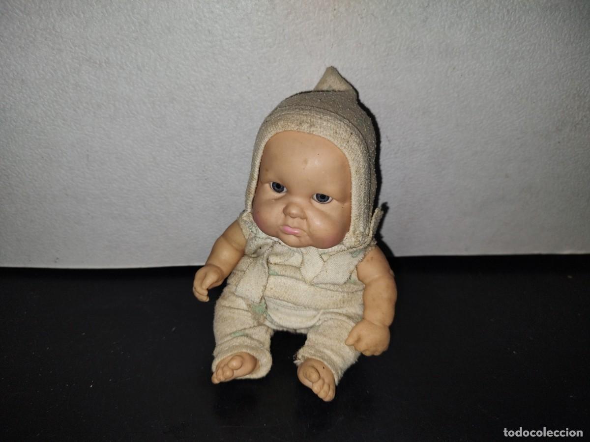 Figure di Gomma e PVC: A4- BEB&Eacute; SENTADO CON GORRO HACIENDO PUCHEROS - 90'S